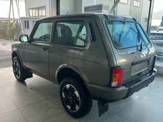 2026 Lada (ВАЗ) Niva Legend I Рестайлинг, коричневый, 1365000 рублей, вид 2