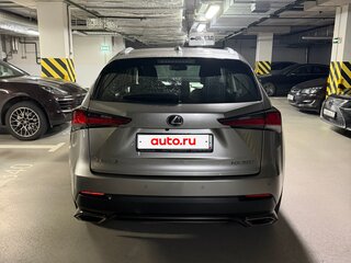 2018 Lexus NX 300 I Рестайлинг, серебристый, 3800000 рублей, вид 2