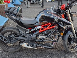 2024 QJMotor SRK 400, чёрный, 400000 рублей, вид 3