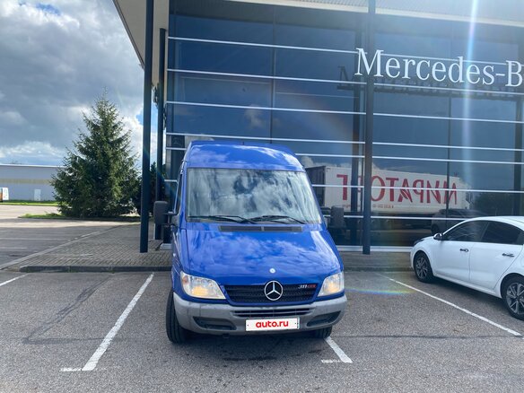 2016 Mercedes-Benz Sprinter, синий, 1490000 рублей - вид 1
