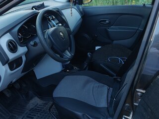 2014 Renault Logan II, чёрный, 550000 рублей, вид 5