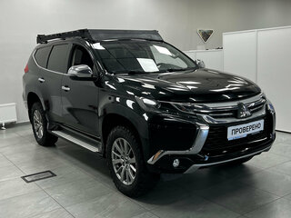 2018 Mitsubishi Pajero Sport III, чёрный, 2730000 рублей, вид 2