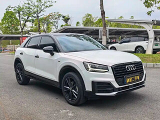 2022 Audi Q2 L 35 TFSI I Рестайлинг, белый, 1650111 рублей, вид 3