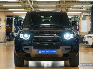 2024 Land Rover Defender 110 II, чёрный, 8000000 рублей, вид 3