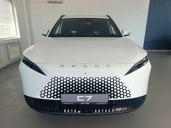 2026 Omoda C7, белый, 3499000 рублей - вид 2
