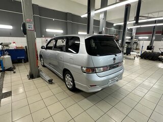 2000 Toyota Gaia, серебристый, 644000 рублей, вид 4