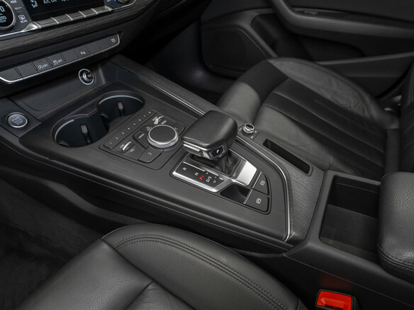 2019 Audi A4 V (B9), чёрный, 2540000 рублей - вид 16