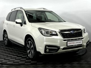2016 Subaru Forester IV Рестайлинг, белый, 2100000 рублей, вид 4