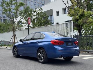 2023 BMW 1 серии 120i III (F52) Рестайлинг, синий, 1450000 рублей, вид 5