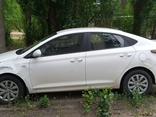 2021 Hyundai Solaris II Рестайлинг, белый, 1049000 рублей, вид 3