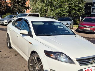 2011 Ford Mondeo IV Рестайлинг, белый, 650000 рублей, вид 2
