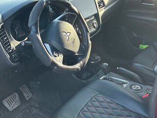 2013 Mitsubishi Outlander III, красный, 1550000 рублей, вид 4