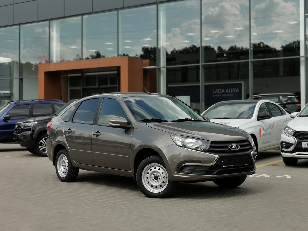 Открыть фотографии: Lada (ВАЗ) Granta I Рестайлинг