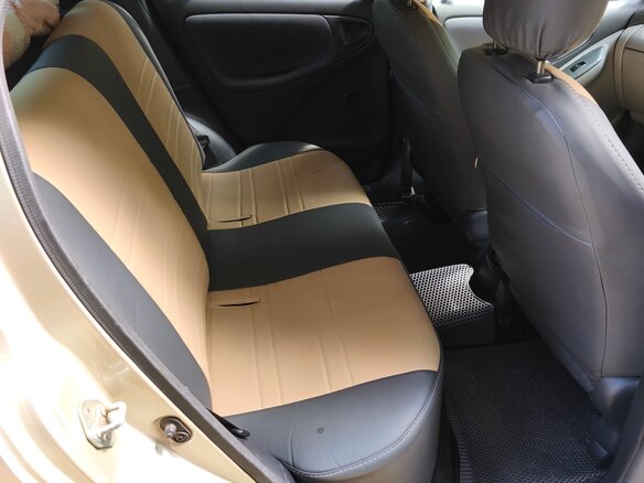 2002 Toyota Vitz I (P10), серый, 370000 рублей - вид 8
