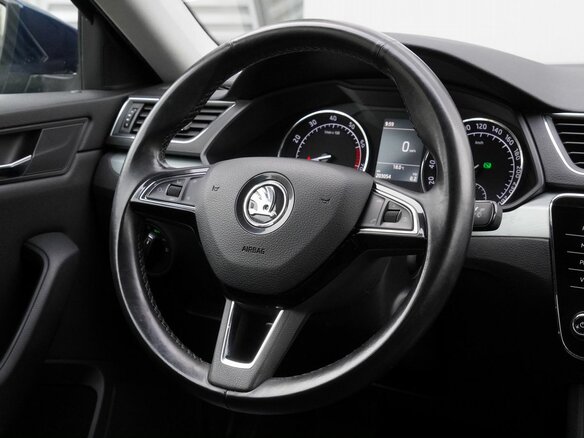 2018 Skoda Superb III, синий - вид 25
