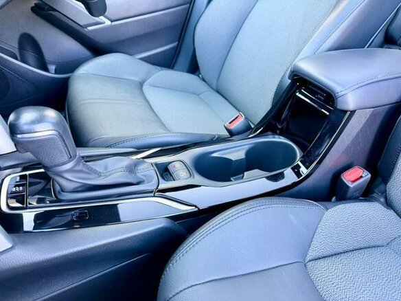 2023 Toyota Corolla Cross I, чёрный, 2170000 рублей - вид 24