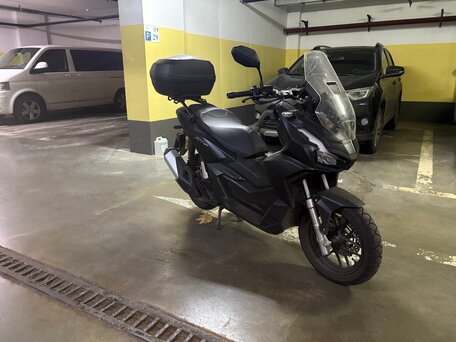 2023 Honda ADV160, чёрный, 500000 рублей, вид 3