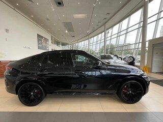 2026 BMW X6 40d III (G06) Рестайлинг, чёрный, 16400000 рублей, вид 4