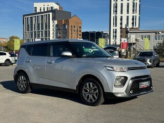 2020 Kia Soul III, серебристый, 1749000 рублей, вид 2