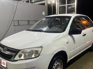 2017 Lada (ВАЗ) Granta I, белый, 400000 рублей, вид 2