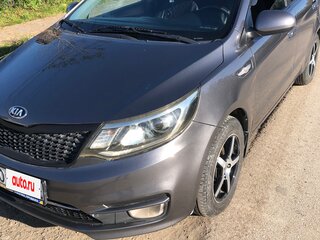 2017 Kia Rio III Рестайлинг, серый, 705000 рублей, вид 1