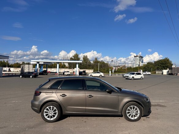 2014 Audi A3 III (8V), серый, 1100000 рублей - вид 4