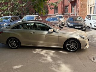 2015 Mercedes-Benz E-Класс 200 IV (W212, S212, C207) Рестайлинг, золотистый, 2100000 рублей, вид 2