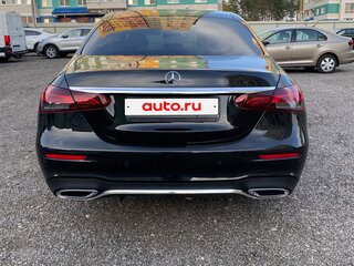 2020 Mercedes-Benz E-Класс 200 V (W213, S213, C238) Рестайлинг, чёрный, 4800000 рублей, вид 3