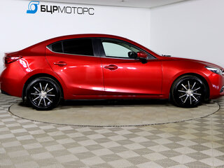 2017 Mazda 3 III (BM), красный, 1199990 рублей, вид 4