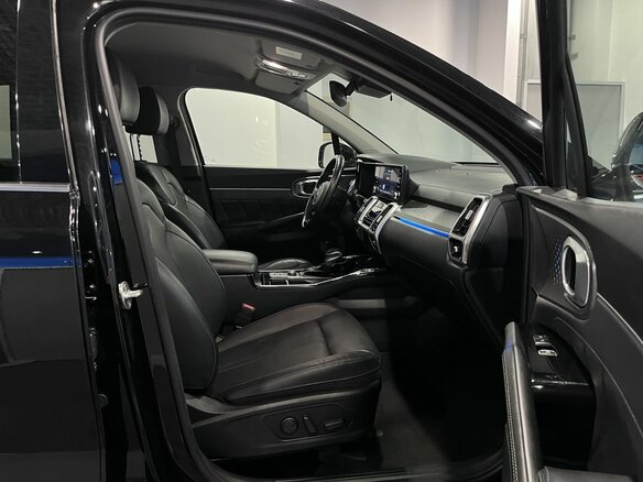 2021 Kia Sorento IV, чёрный - вид 25