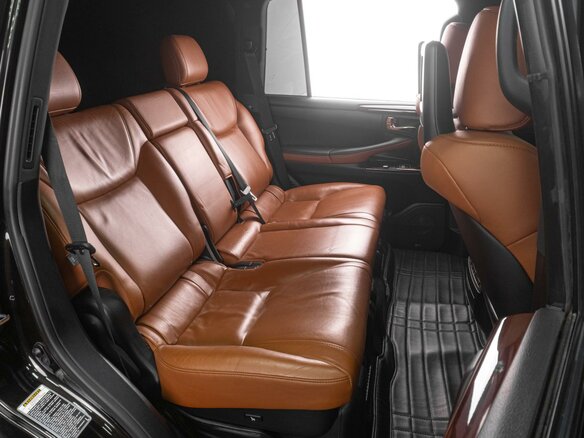 2015 Lexus LX 570 III Рестайлинг, чёрный, 6149000 рублей - вид 15