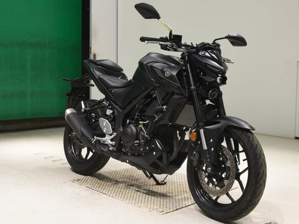 2024 Yamaha MT-03, чёрный, 650000 рублей