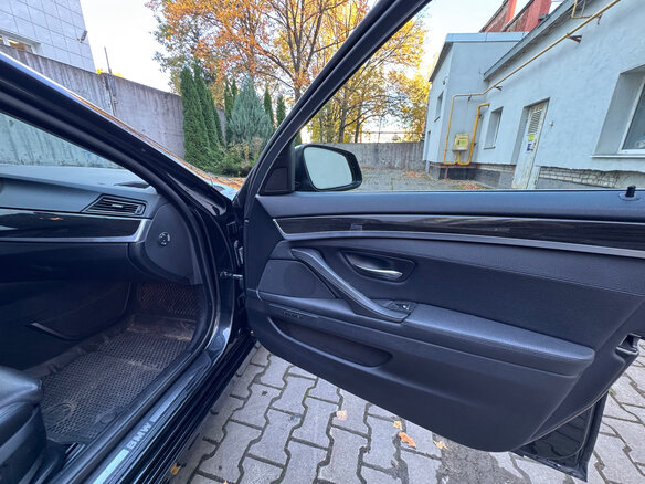 2011 BMW 5 серии 530d xDrive VI (F10/F11/F07), чёрный, 2050000 рублей - вид 7