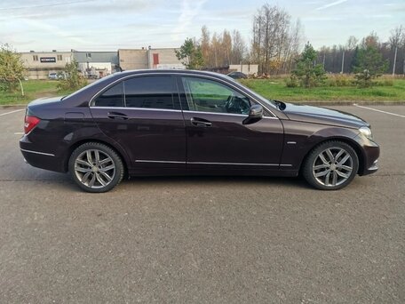 2011 Mercedes-Benz C-Класс 300 III (W204) Рестайлинг, коричневый, 1330000 рублей, вид 4