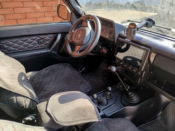 2018 Lada (ВАЗ) 2121 (4x4) I Рестайлинг, коричневый, 710000 рублей - вид 3