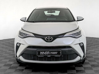 2021 Toyota C-HR I Рестайлинг, белый, 2740000 рублей, вид 2