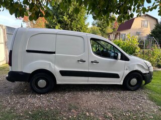2012 Peugeot Partner II Рестайлинг, белый, 470000 рублей, вид 3