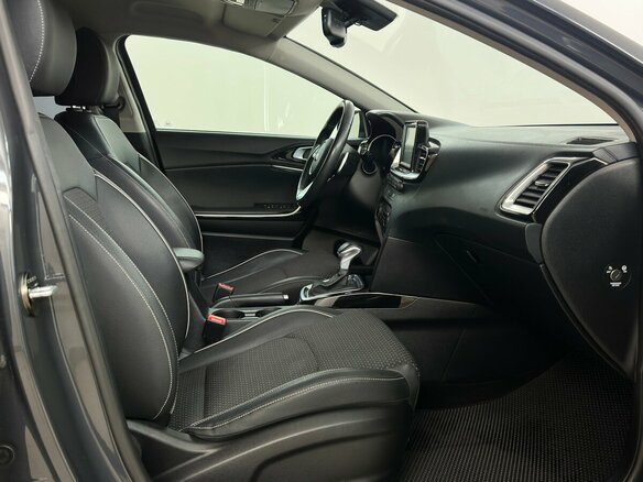 2019 Kia Ceed III, серый, 1935000 рублей - вид 11