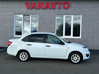 2016 Lada (ВАЗ) Granta I, белый, 470000 рублей, вид 4