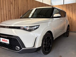 2023 Kia Soul III Рестайлинг, белый, 2450000 рублей, вид 2