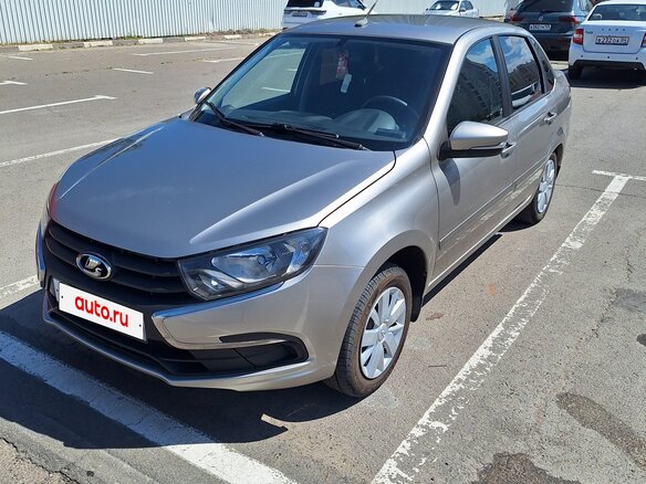 2021 Lada (ВАЗ) Granta I Рестайлинг, серый, 700000 рублей - вид 1