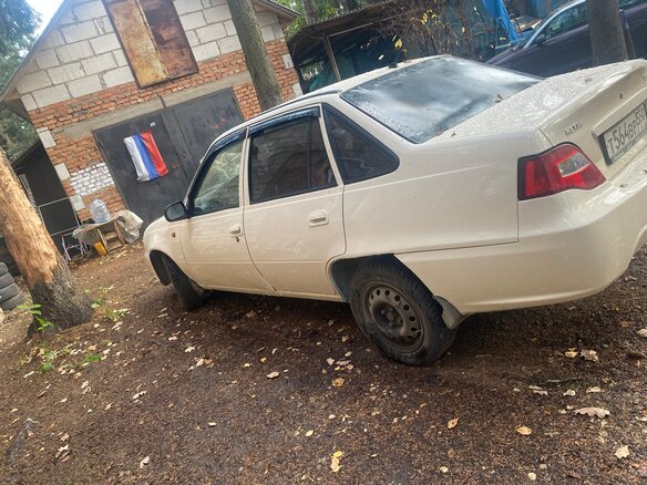 2011 Daewoo Nexia I Рестайлинг, бежевый, 170000 рублей - вид 3
