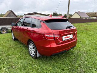 2021 Lada (ВАЗ) Vesta SW I, красный, 950000 рублей, вид 4