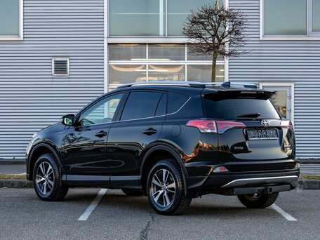 2019 Toyota RAV4 IV (XA40) Рестайлинг, чёрный, 1955000 рублей, вид 4