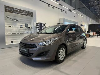 2013 Hyundai i30 II, коричневый, 930000 рублей, вид 1