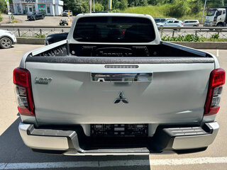 2022 Mitsubishi L200 V Рестайлинг, белый, 4950000 рублей, вид 5