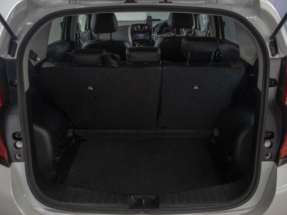 2019 Nissan Note e-Power II Рестайлинг, белый, 1389000 рублей - вид 18