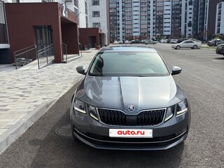 2019 Skoda Octavia III (A7) Рестайлинг, серый, 2150000 рублей, вид 2
