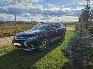 2016 Mitsubishi Outlander III Рестайлинг 2, чёрный, 2080000 рублей, вид 1
