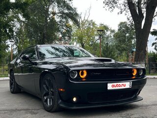 2021 Dodge Challenger III Рестайлинг 2, чёрный, 3500000 рублей, вид 1